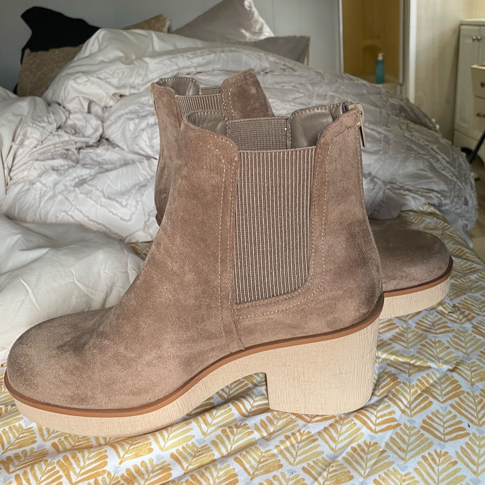 Brown booties never worn